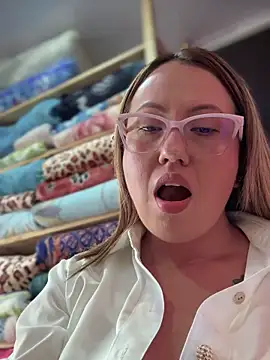 VIOLETA-25_ Chat XXX live