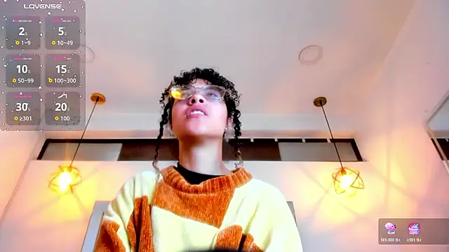 Hanna_Cornee_ Chat XXX live