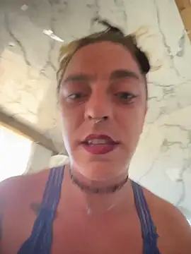 SalyTredelMonte Chat XXX live