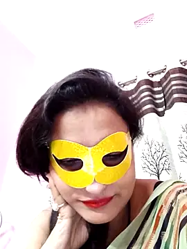 Gullapi Adlı Modelin Web Kamerası Şovu