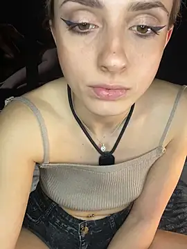 Bandy_bandyのライブXXXチャット