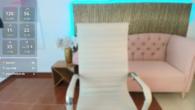 Nadia_Privee Chat XXX live