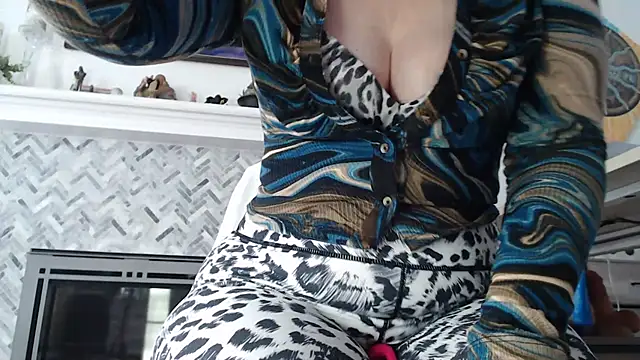 AuroraWillows Live XXX-chat