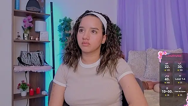 emilyrouxe: онлайн-секс-чат