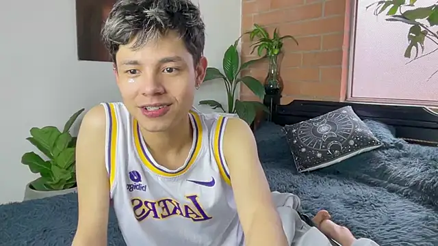 Andy_Belier23 라이브 XXX 채팅