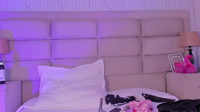 Živý XXX chat CarolineFyre