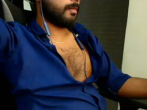 Jenni11Live: онлайн-секс-чат