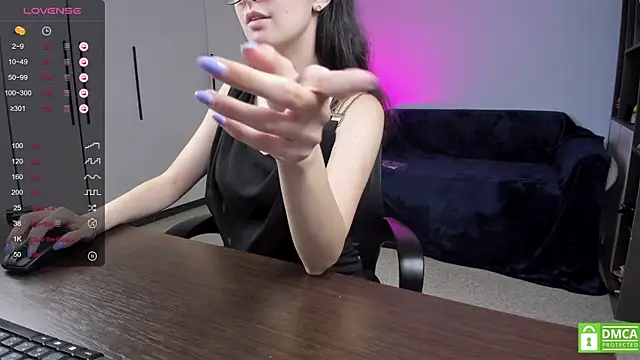 Chat +18 de Agatta_Smith ao vivo