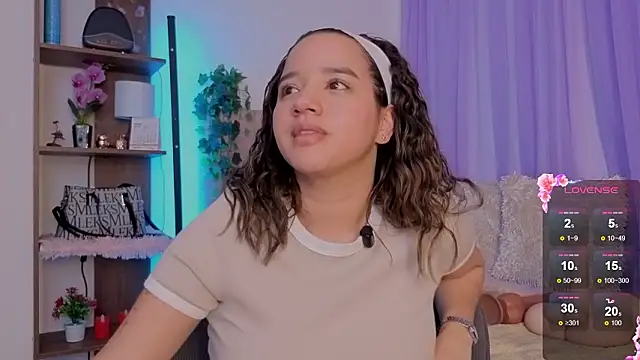 emilyrouxe 라이브 XXX 채팅