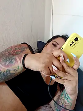 roousehoney Webcam show