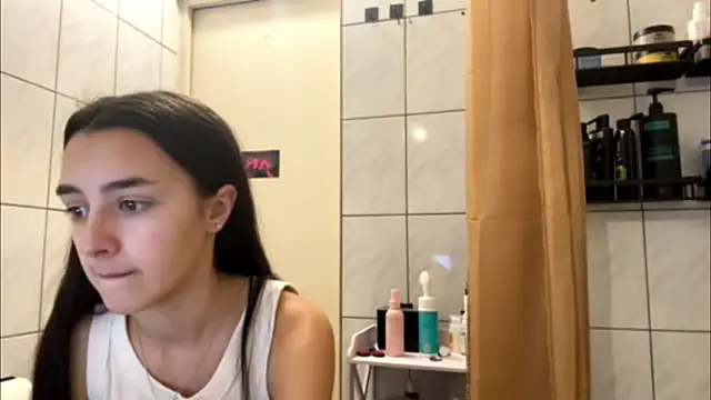 TyraMagna Webcamshow