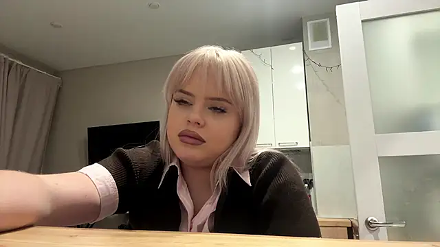 Lollyjollm's Live XXX Chat