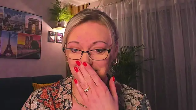 vanessa_chatのウェブカメラショー