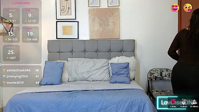 _naomi_s 现场XXX聊天