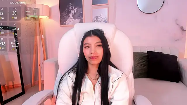 Tiffany_Low live XXX chat