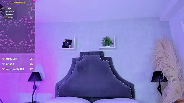 KarelyMitchel: онлайн-секс-чат