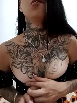 cristal__ks 现场XXX聊天