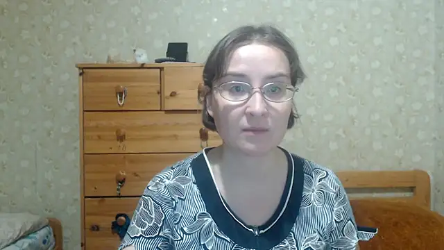 Smart_Rose's Live XXX Chat