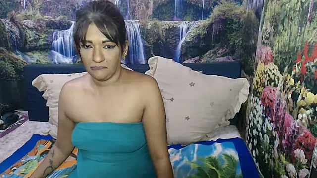 XXX chat uživo modela indianaqua