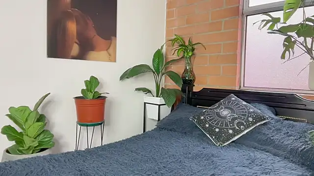 Andy_Belier23 Adlı Modelin Canlı XXX Sohbeti