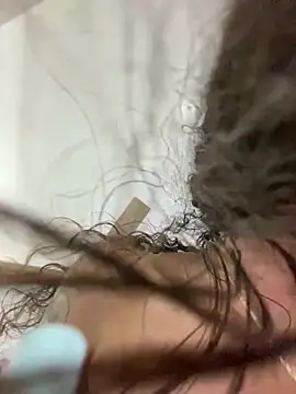 badbaby187 现场XXX聊天