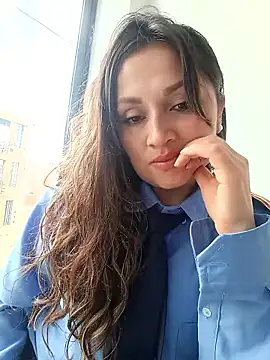 Alejandra_N Chat XXX live