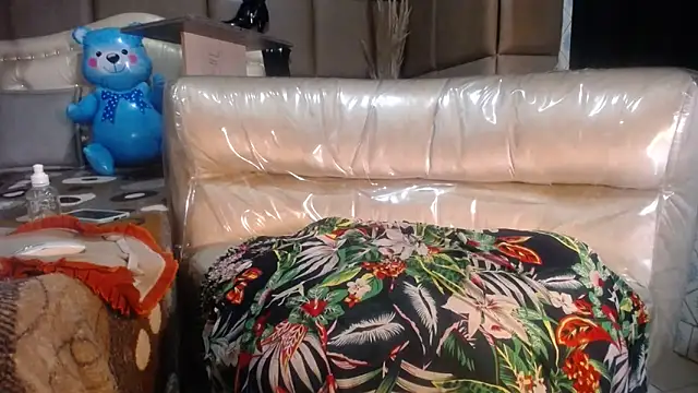 CatrinaGillのウェブカメラショー