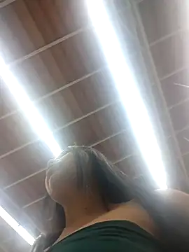 Alessandraa- Webcamshow