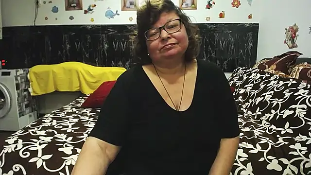 SweetMommaX: διαδικτυακό σόου στην κάμερα