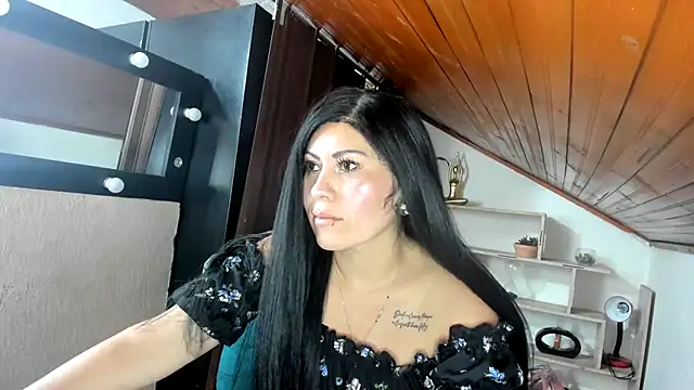 Chat XXX en directo de Tania_mature