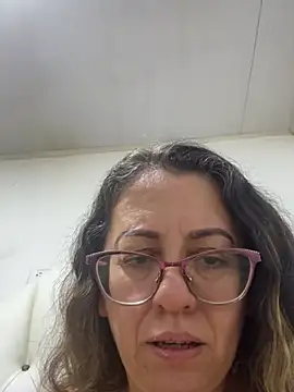 Chatroom XXX en direct de miss_hanna07