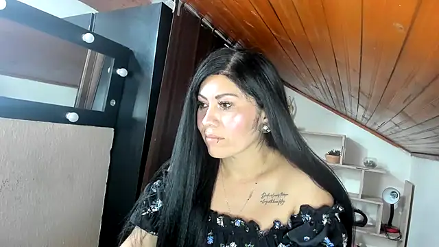 Tania_mature Live XXX-Chat