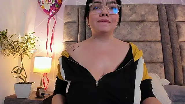 April_Swett Webcam-Show