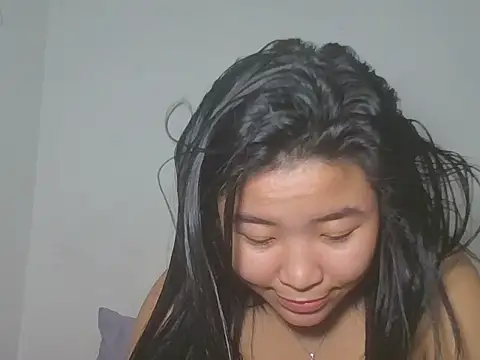 Zyeiii Chat XXX live