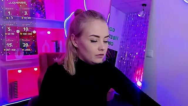 StephanieSweety 即時 XXX 聊天