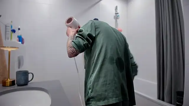 BillionCold লাইভ XXX চ্যাট