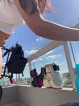 DanielaelianaのライブXXXチャット