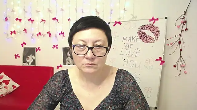 XXX chat uživo modela EmilyL0ve