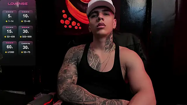 SalvatoreDmore Live XXX-chat