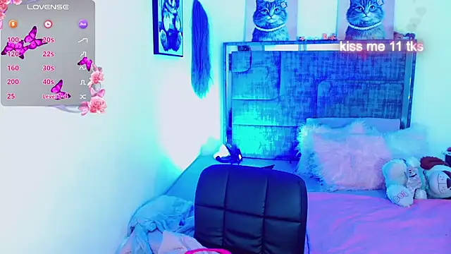 titania1502's Webcam Show