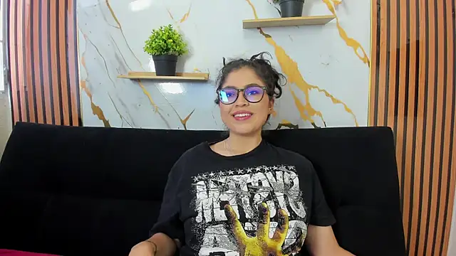 Chat XXX en directo de Violette_Blake_