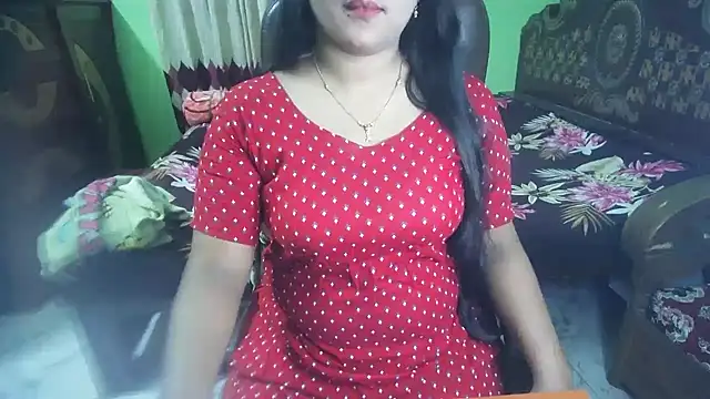 BengaliQueenStarn Live XXX chat
