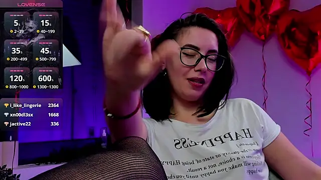 Chat +18 de RitaSonnet ao vivo