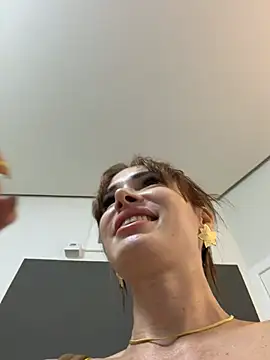 Chat XXX en directo de Irresistible24