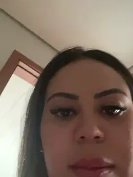 دردشة lariic الجنسية المباشرة