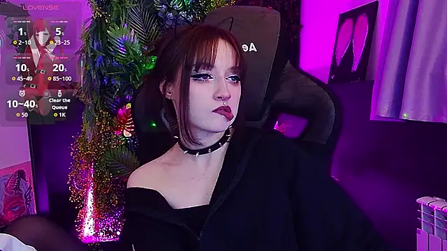 Chat +18 de LiliLuna ao vivo