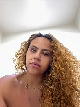 Chat +18 de Chloe_Leaozinho ao vivo