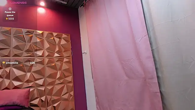 Chat XXX ao vivo de KimiDeep