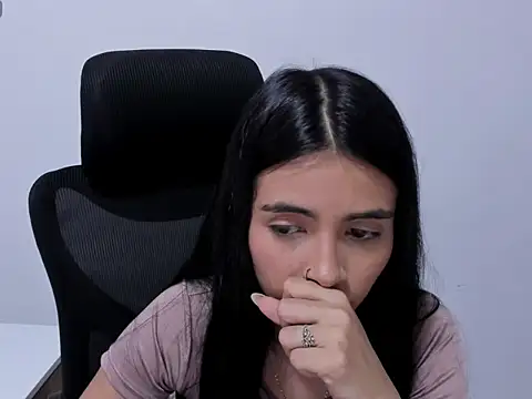 Katialips_ Webcamshow