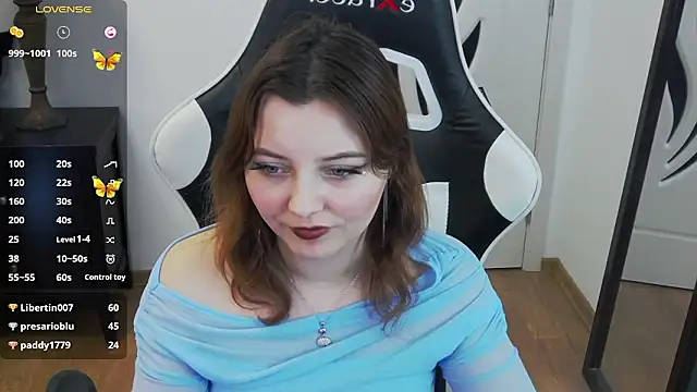 Chatroom XXX en direct de pretty_little_thing